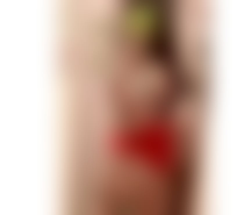 Escorts South East London Bromley Common - South East London - Photos for Busty Curvy Pierced Goth Girl Escort In London!