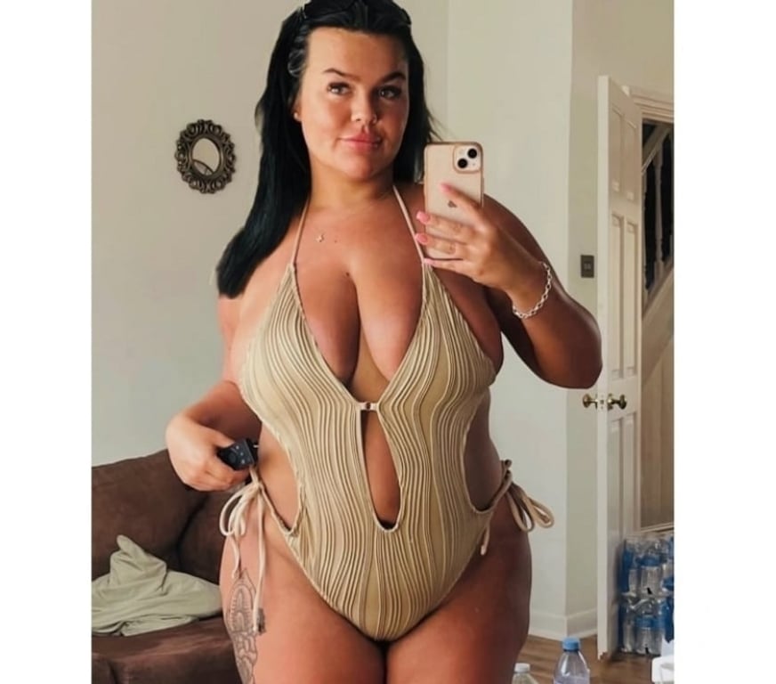 Escorts West Yorkshire Bradford - Photos for OUTCALL INCALL PARTY GIRL CALL ME FULLY GIRL
