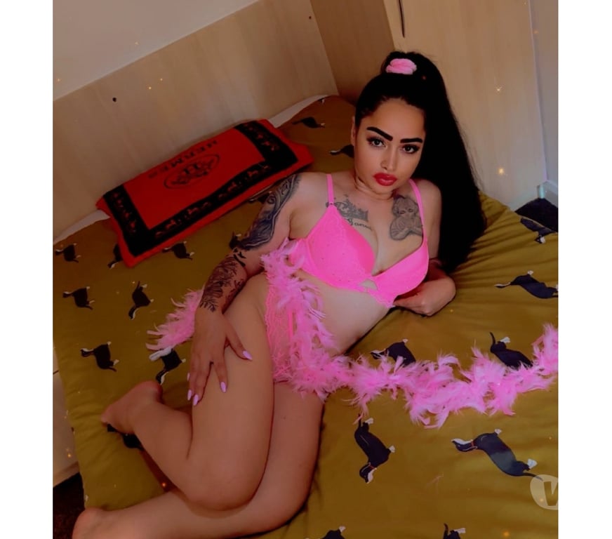 Escorts Surrey Elmbridge - Photos for Just OUTCALL♥️FULL💦GFE♥️👅