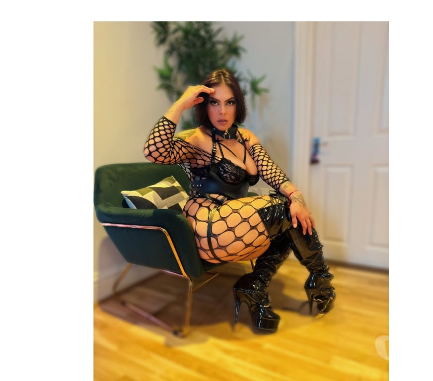 Escorts South West London Fulham - South West London - Photos for CAMILLY BIG ASS❌CURVY BODY❌GFE❤️FULL PARTY 🥳