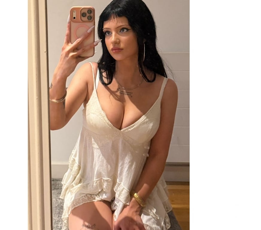 Escorts West Yorkshire Leeds - Photos for Sweet Charlotte Switch GENUINE ENGLISH High class