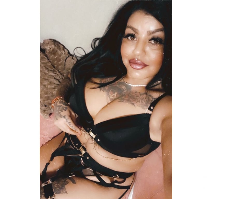 Escorts Surrey Spelthorne - Photos for LINA BEST OWO FRIENDLY SERVICE BIG BUM❤️❤️CALLME
