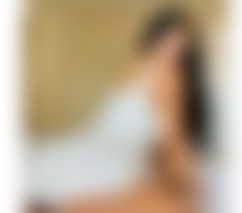 Escorts West Midlands Birmingham - Photos for Hot and curvy Indian , No restrictions