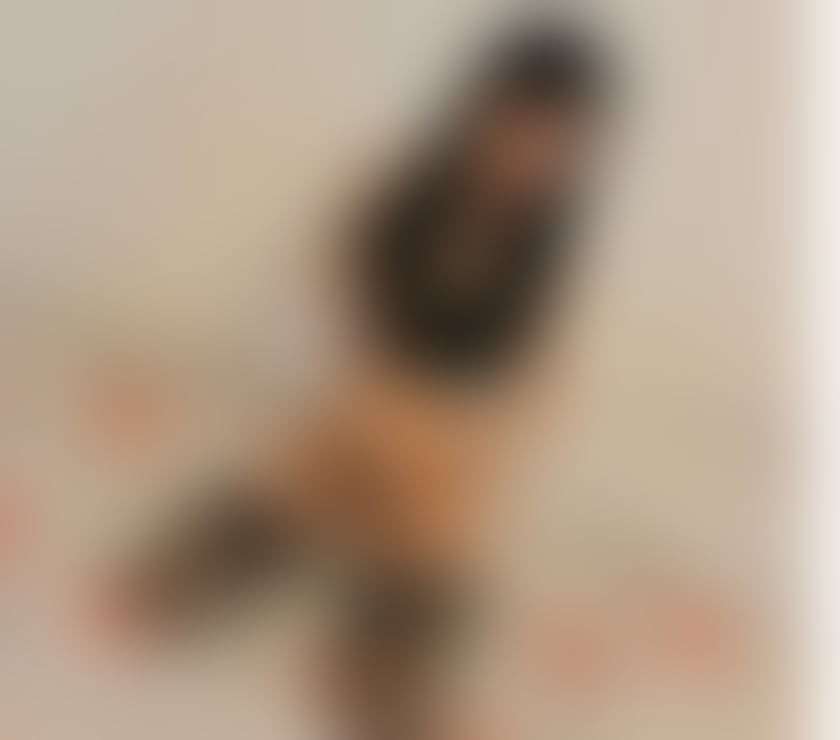  Escorts Woking Town Centre Woking - Photos for 💥Nikolle new in town party girl💥only outcall