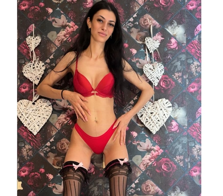 Escorts Buckinghamshire Aylesbury - Buckinghamshire - Photos for ♥️hey new here♥️Only Outcall♥️