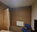 1 room available in 3 bedroom house