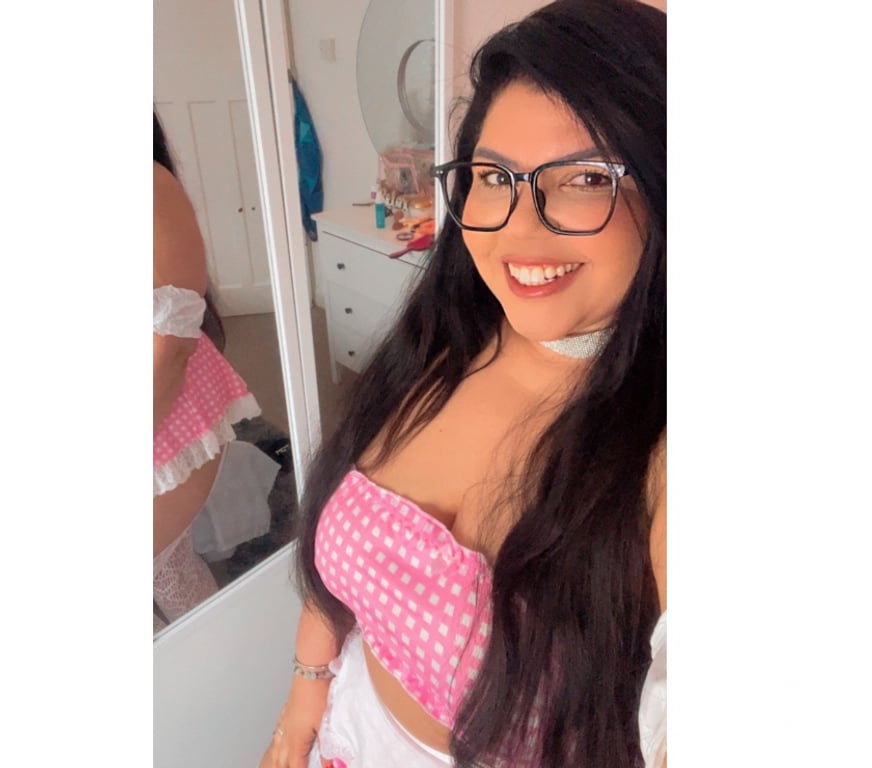 Escorts Cheshire East Crewe - Cheshire East - Photos for Julyana sexy curves dream girl💯real✅no rush🤩