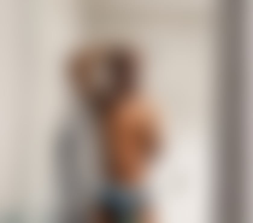  Gay massage East London Canary Wharf - East London - Photos for Tall • Tatted • Islander🏝️