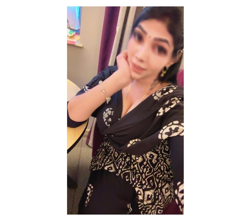 Escorts Renfrewshire Glasgow Airport - Renfrewshire - Photos for ANISHA SOUTH INDIAN TAMIL STUNNING GIRL NEW IN GLASGOW