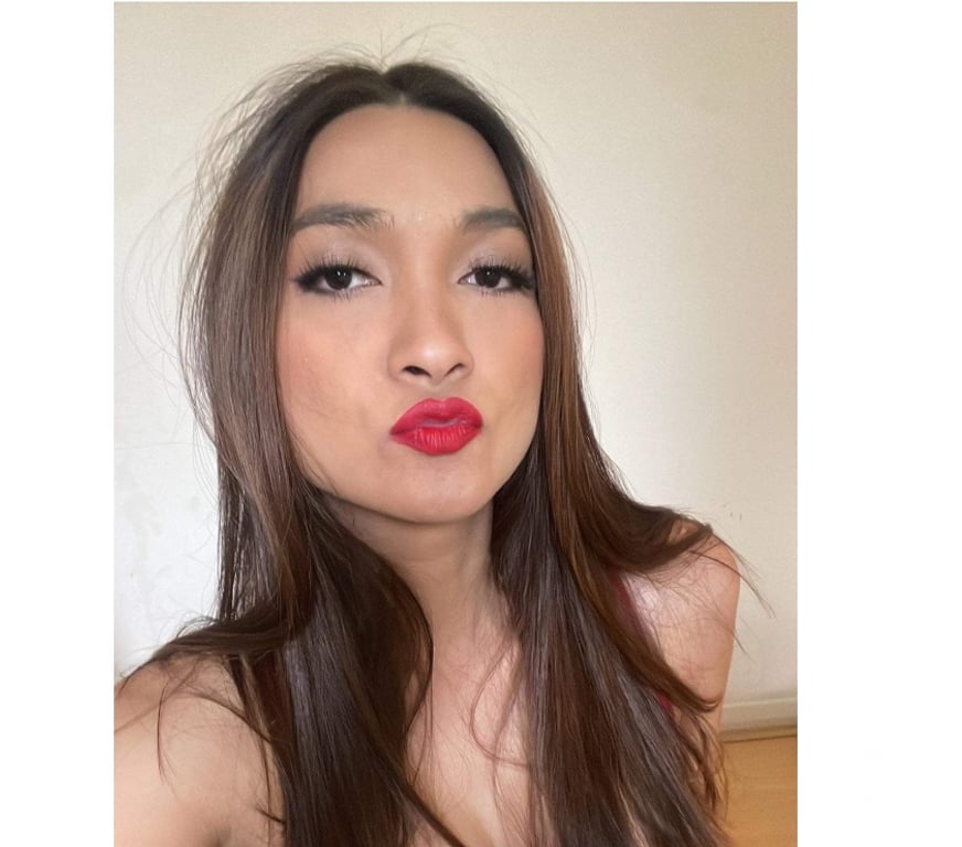 Escorts Somerset Yeovil - Somerset - Photos for Sophisticated transsexual Thai massage