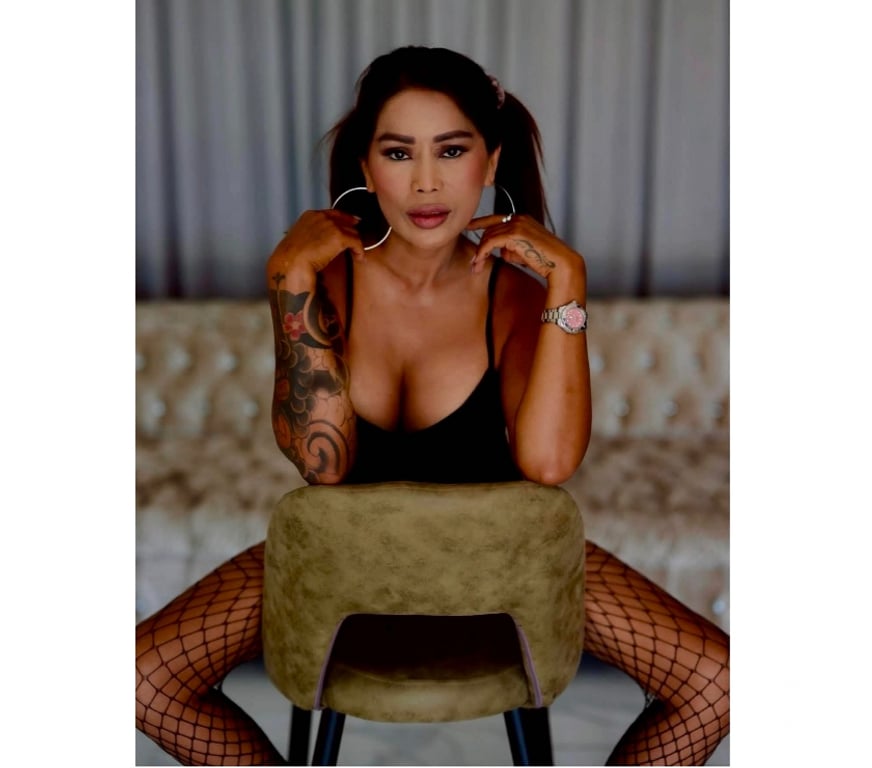 Escorts Glasgow Pollokshields - Glasgow - Photos for Sexy Thai Natalie in Pollokshields xx