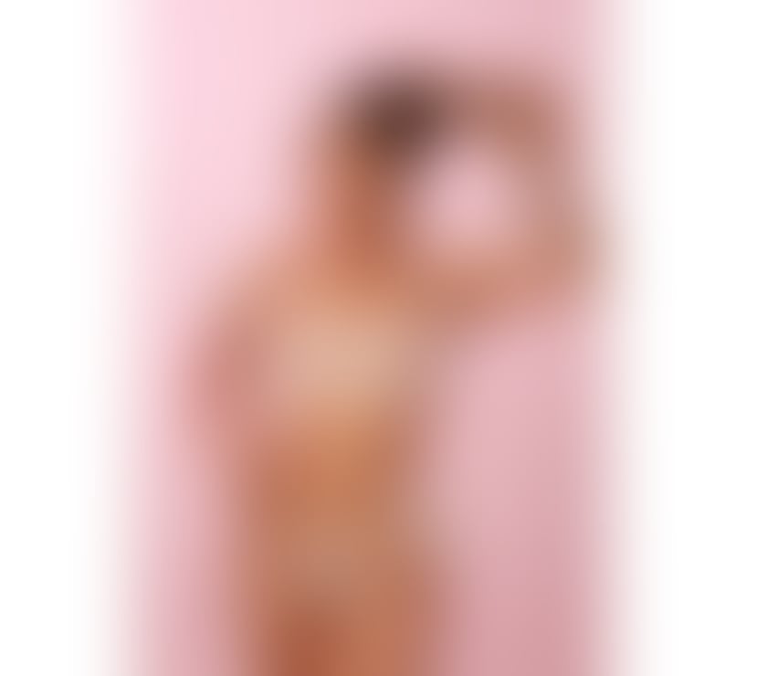 Escorts East London Canary Wharf Station - East London - Photos for Sophisticated 💎Brazilian Blonde 🔅Party Girl Laura