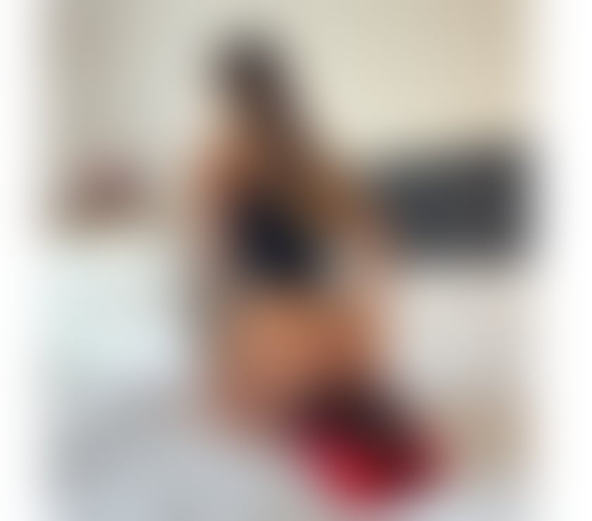 Escorts East London Canary Wharf Station - East London - Photos for Sophisticated 💎Brazilian Blonde 🔅Party Girl Laura