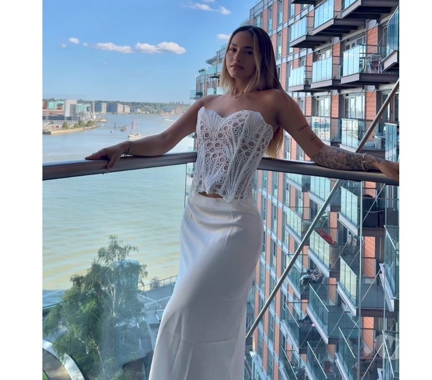 Escorts East London Canary Wharf Station - East London - Photos for Sophisticated 💎 Brazilian Blonde 🔅 Party Girl