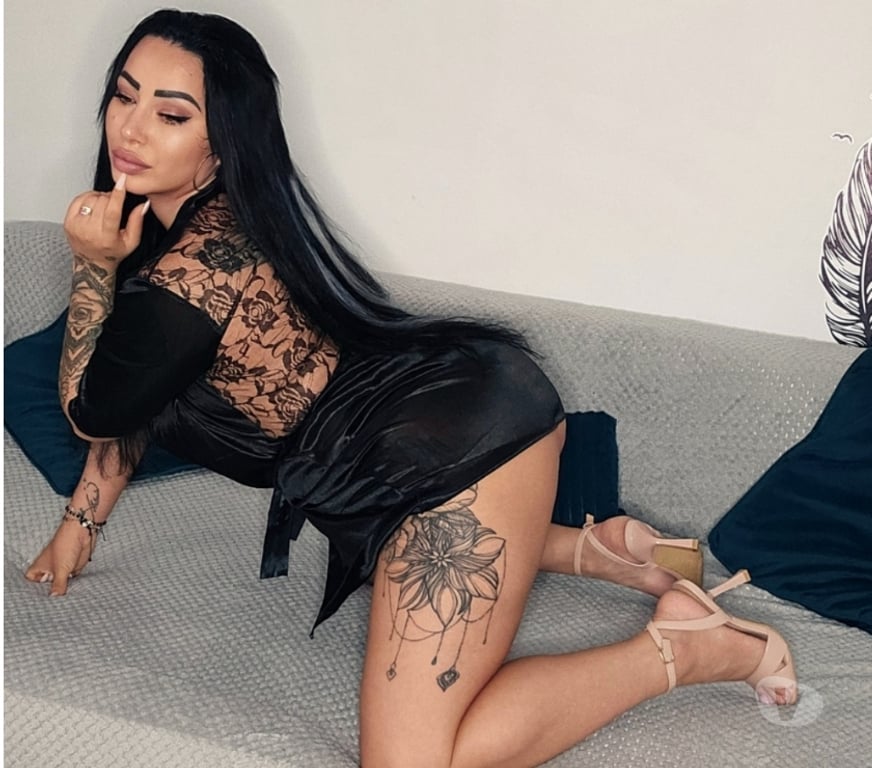 Escorts Staffordshire Stoke-on-Trent - Photos for 💜Melly💜BACK IN TOWN💜Natural &Fit Call me💜