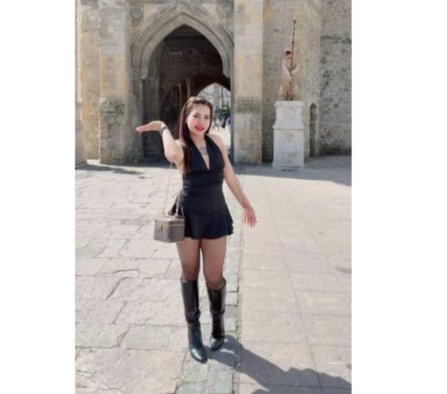 Escorts West Sussex Horsham - Photos for Thai Suzy - New Escort in town