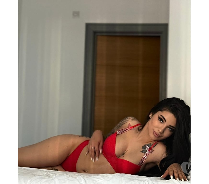 Escorts East London Havering - Photos for PARTYYY GIRLS BEST SERVICE CALL ME