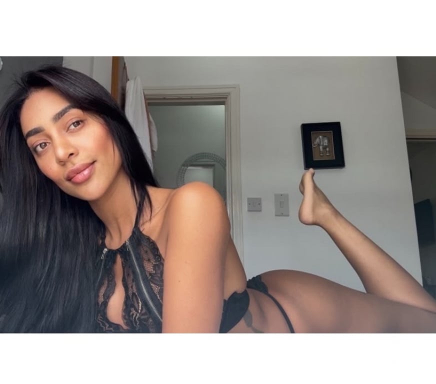 Escorts Hampshire Portsmouth - Photos for Beautiful Latina slim body big 🍑🍒 outcalls real horny