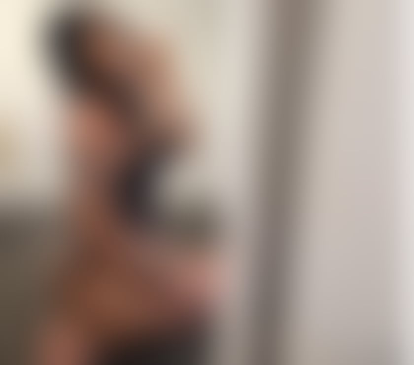 Escorts East London Canary Wharf - East London - Photos for 🇧🇷Fiery Brazilian Girl 🍓🔥 New in Town