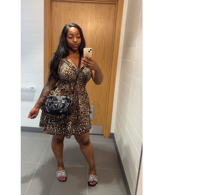 Escorts North West London Hendon - North West London - Photos for TrinathegirlnextdoorOUTCALLONLY