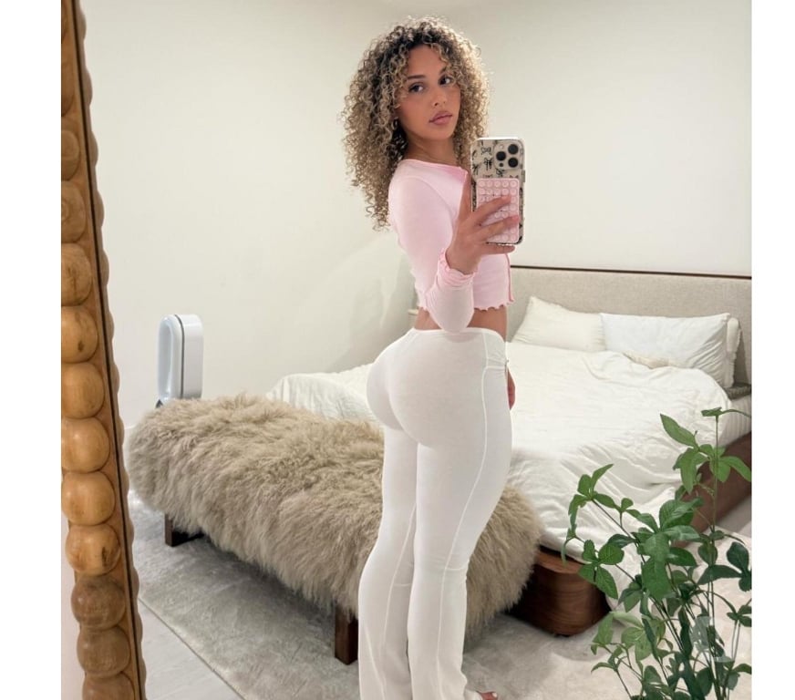 Escorts Lancashire Preston - Photos for 🌹 Elegance, curves, and a company you’ll remember