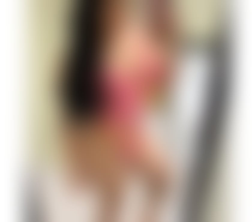 Escorts West London Ealing Broadway - West London - Photos for Bruna Hot brunette🇧🇷🥂 for your party🔥