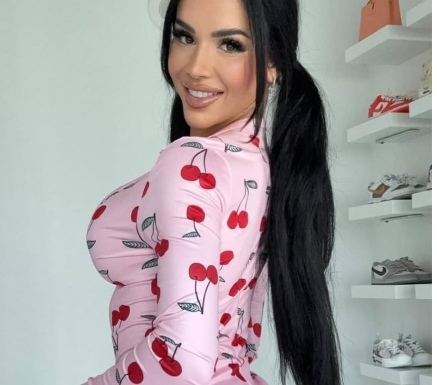 Escorts Essex Basildon - Photos for Partygirl🥰HOT AND INDEPENDENT🤞🏼BigAss&Boobs Real
