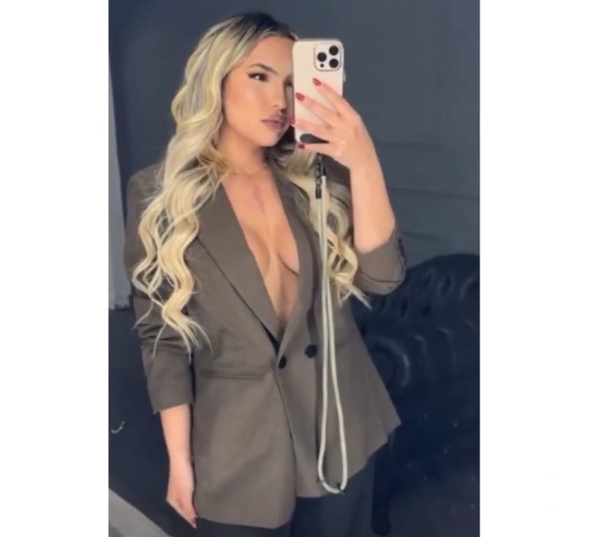 Escorts Lancashire Blackburn with Darwen - Photos for JADE MILF GIRL AVAILABLE 🍒