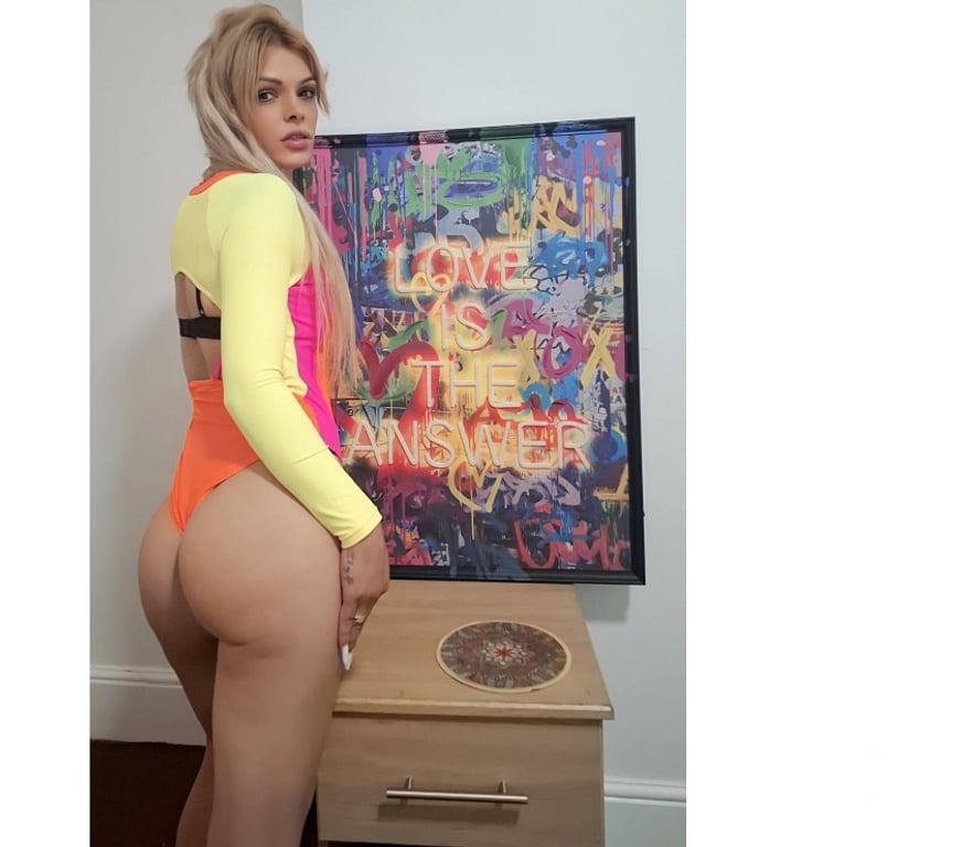 Escorts East London Redbridge - Photos for 🔥Beautiful Debora - Best GFE💋Natural body💋