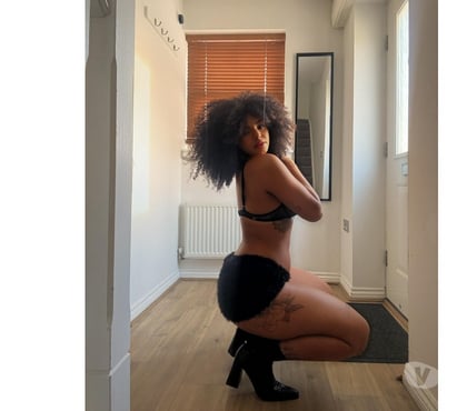  Escorts Aylesbury Buckinghamshire - Photos for New hot 🔥 girl 🇧🇷 in town 🍯