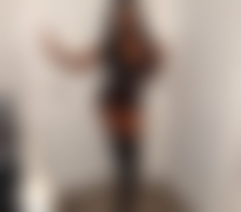 Escorts Essex Basildon - Photos for HELLO x NEW AND HOT SARAH x**BRITISH*Party girl