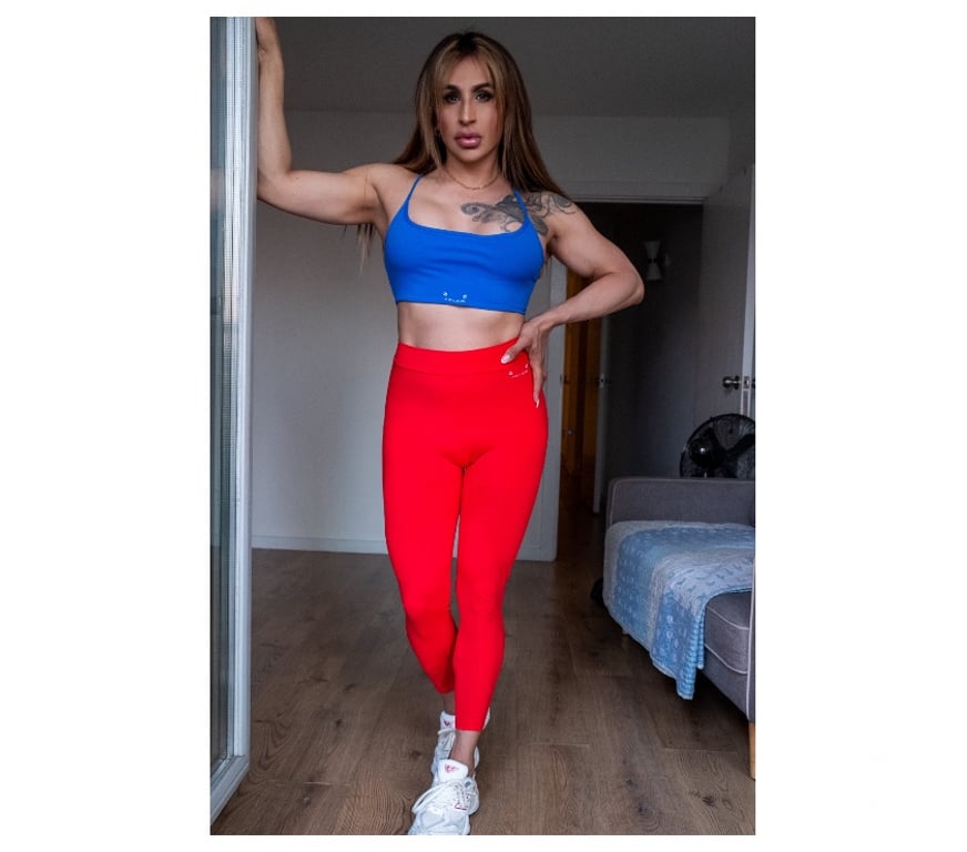 Trans Escorts Cardiff Cardiff City Centre - Cardiff - Photos for I CAN BE YOUR DIRTY LITTLE SECRET!! NEW IN TOWN 💋