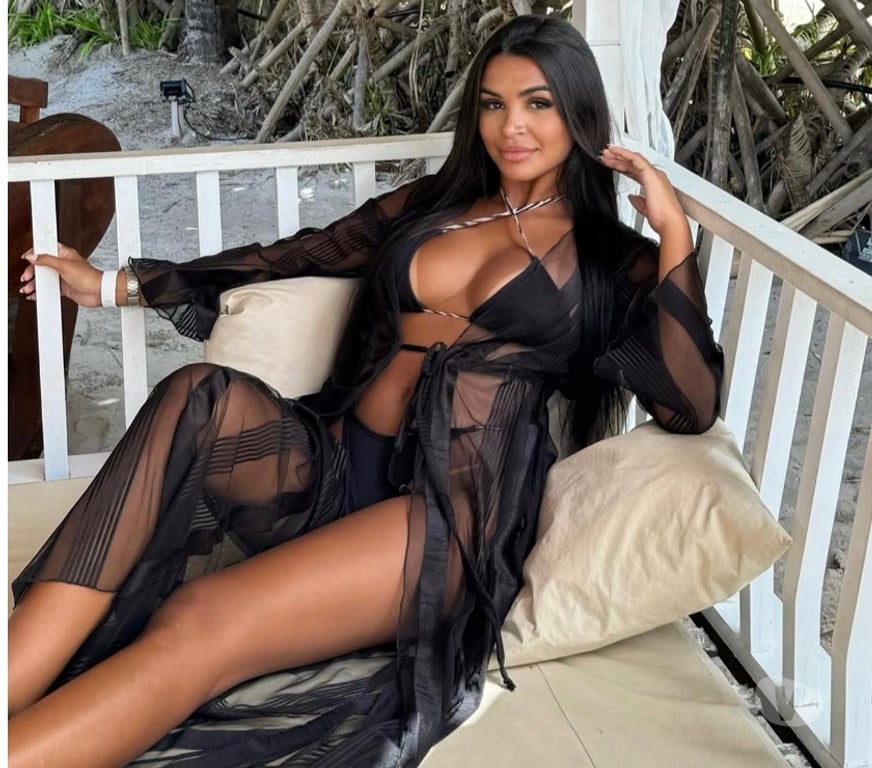 Escorts West Yorkshire Bradford - Photos for Larissa brazilian brunnette 🇧🇷🇧🇷🍒🔥
