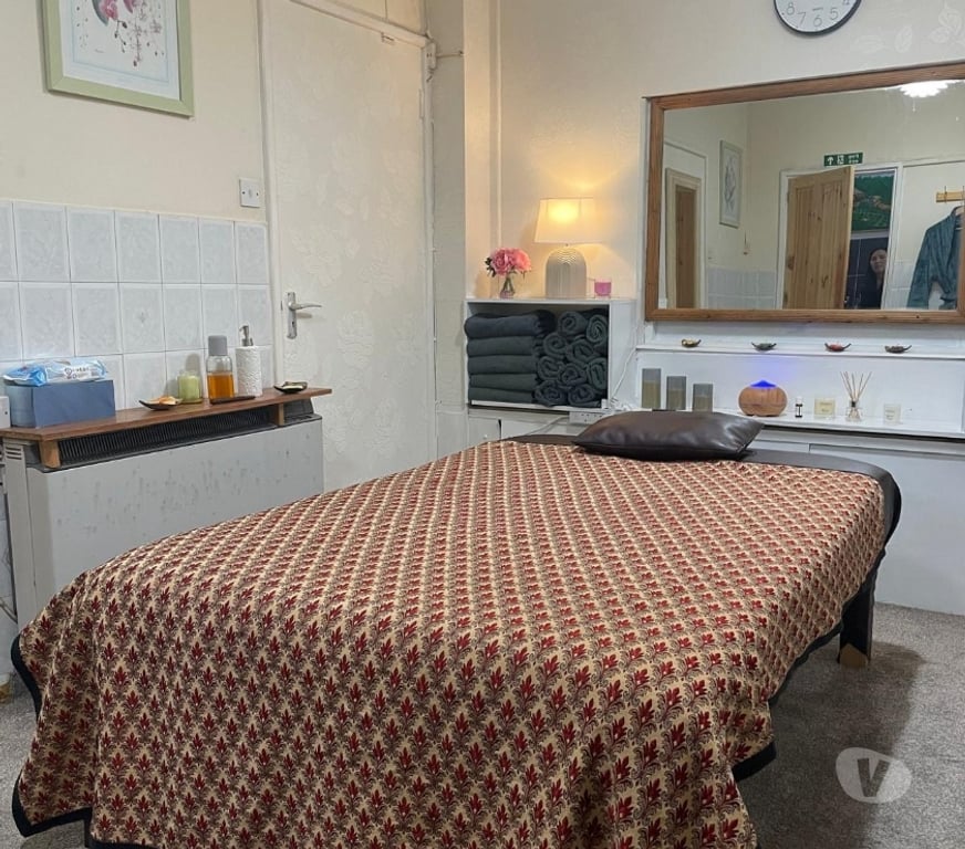 Full body massage Hampshire Southampton - Photos for Thai Massage + Deep Tissue + Aromatherapy + Hot Oil +