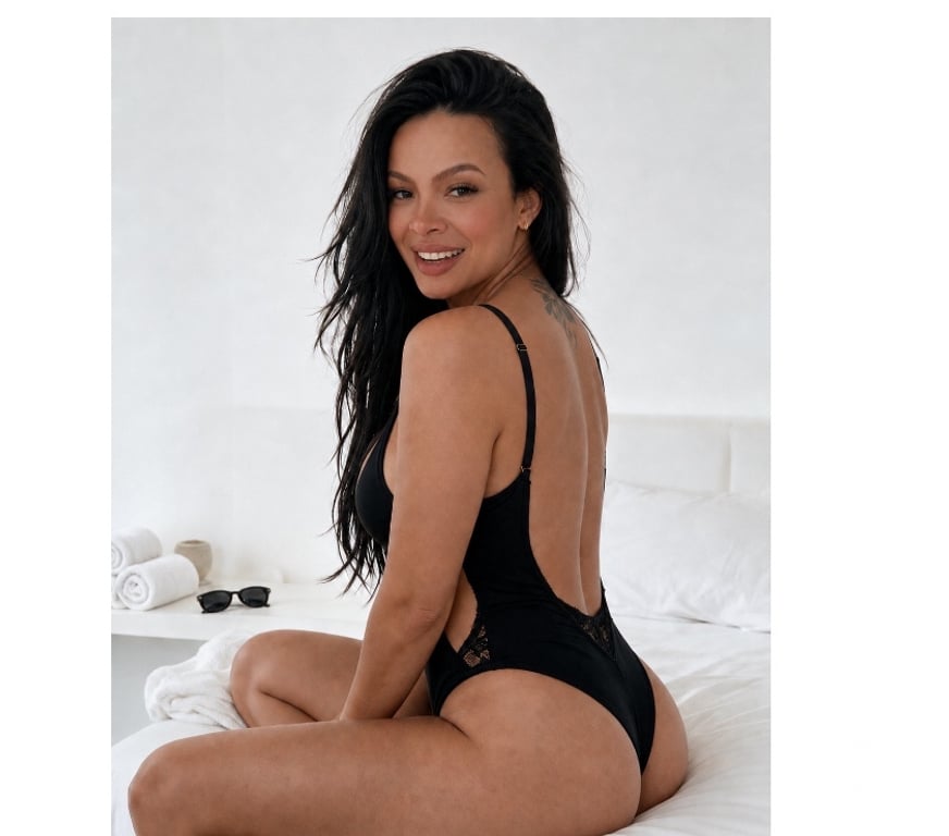 Escorts Peterborough Peterborough City Centre - Peterborough - Photos for 🔥Anita, party girl✨💃 40+ quickie 👅🍑