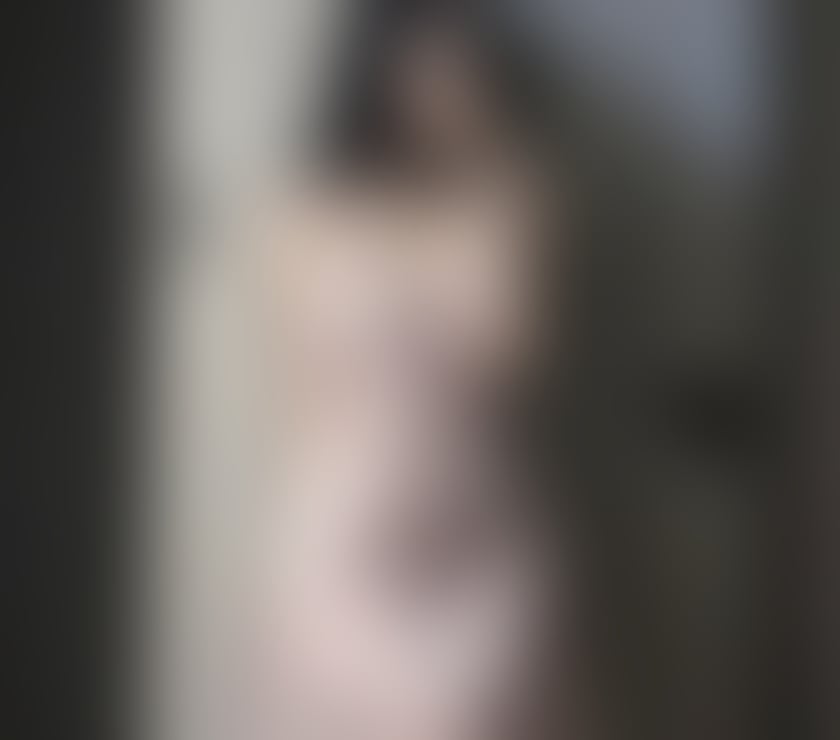 Photos for 💋 Sexy Taiwanese Babe – Glamorous & Flirty
