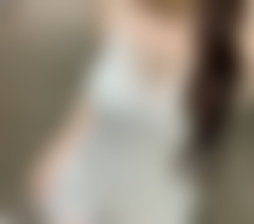 Photos for 💋 Sexy Taiwanese Babe – Glamorous & Flirty