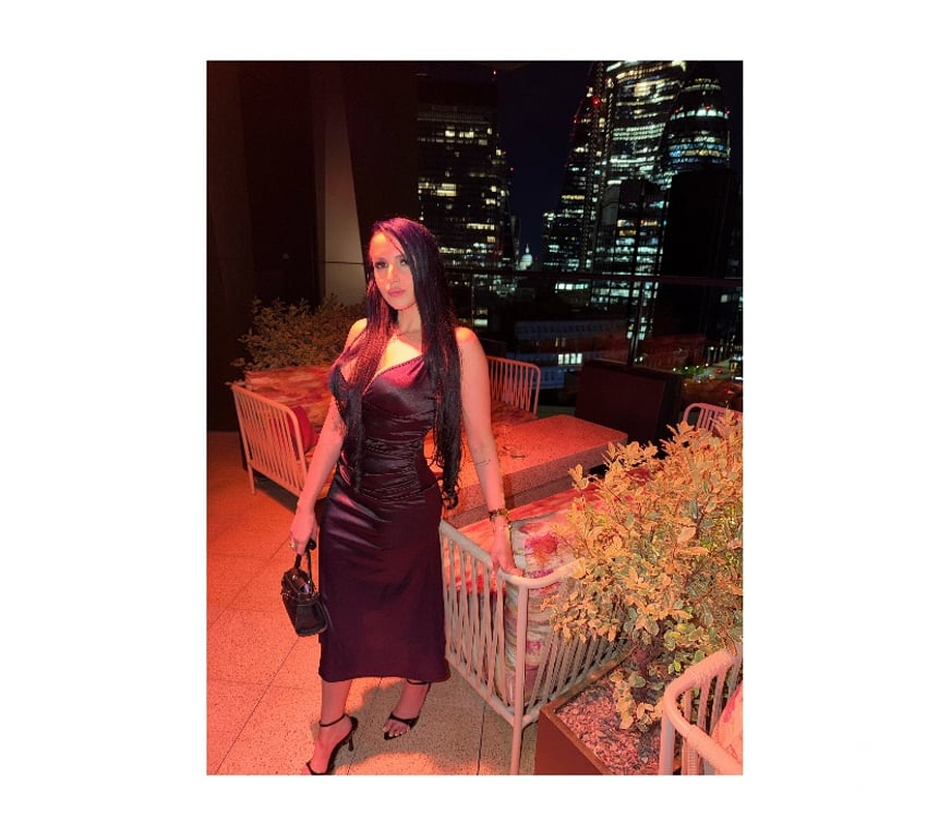Escorts East London Canary Wharf - East London - Photos for ❤️‍🔥BRAZILIAN💯REAL PIC💯