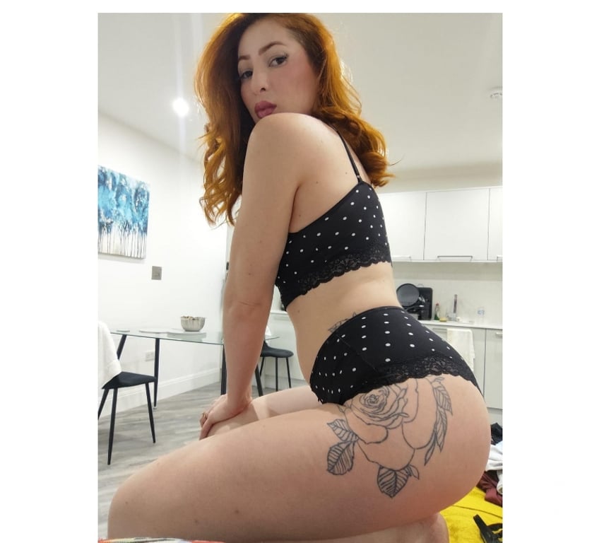 Escorts Reading Reading Town Centre - Reading - Photos for Ginger Hair💅🇧🇷Natália Went Back💯Me