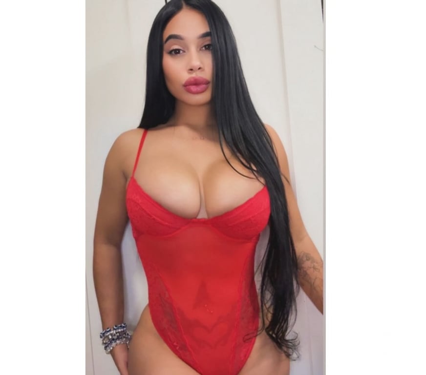 Escorts North London Enfield - Photos for Curvy💖PG🔞mature girl