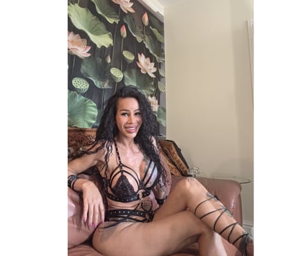Transsexual Piccadilly Manchester - Photos for Sexy pretty hot girl Escorts Massage