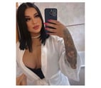 Manor House - North London — BRAZILIAN 🇧🇷PARTY GIRL🍾REAL PICTURES