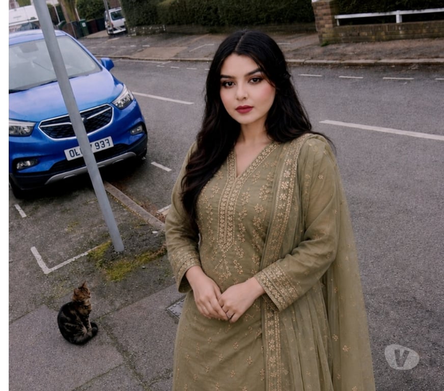 Escorts East London Redbridge - Photos for 🥰 NEW INDIAN AND PAKISTANI 🥰