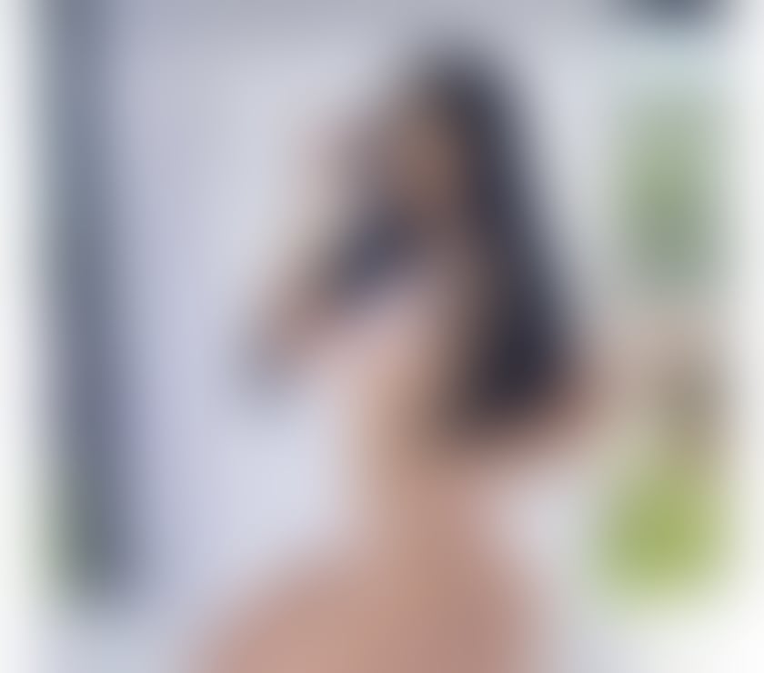 Escorts South East London Woolwich - South East London - Photos for Luciana💯 new in the area party💕