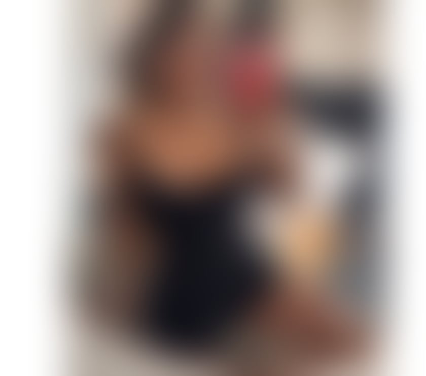 Escorts Surrey Woking - Photos for Bella Sexy Brazilian Party girl 🔥