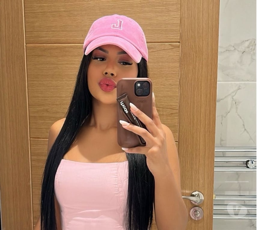 Escorts Greater Manchester Bolton - Photos for Valentina 🇧🇷🌸 PETITE GFE, little NORUSH🔥