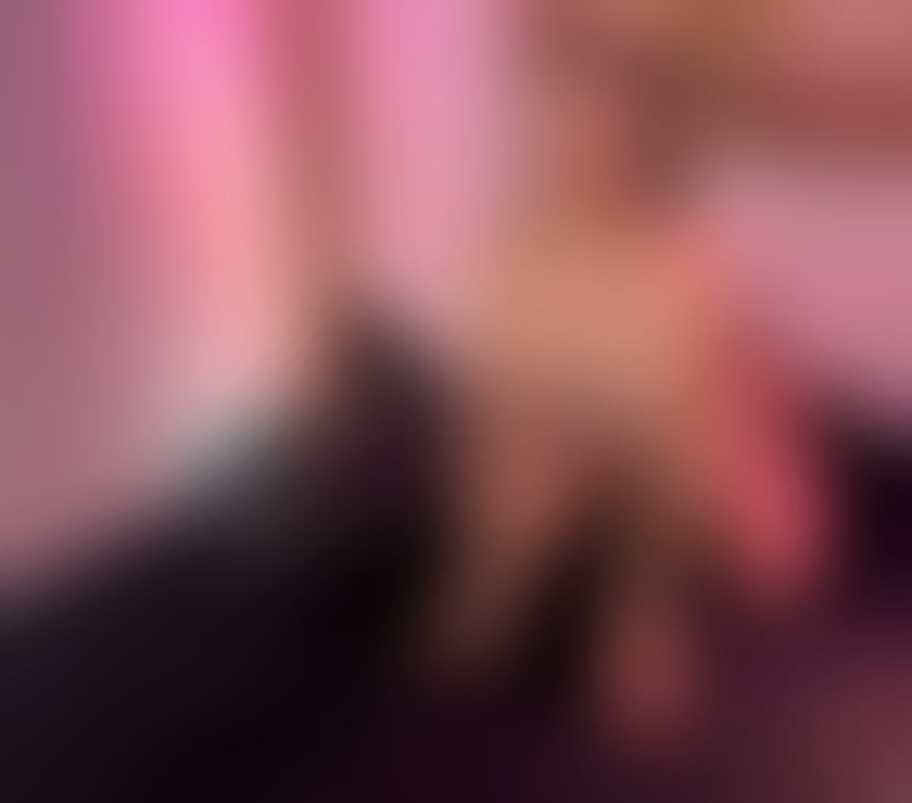  Escorts Western Docks Southampton - Photos for Hi new girl in town party girl hot hot 🔥 no rush services