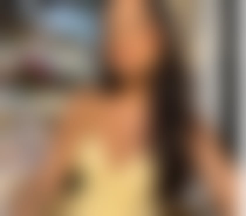 Photos for Mel! New in Town 🇦🇪🍑💋