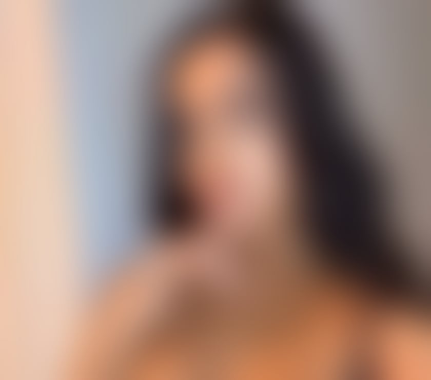 Escorts Liverpool City Centre Liverpool - Photos for NIÑA BEST SERVICE PARTY GIRL 🥳Strapon toys OUTCALL 😘