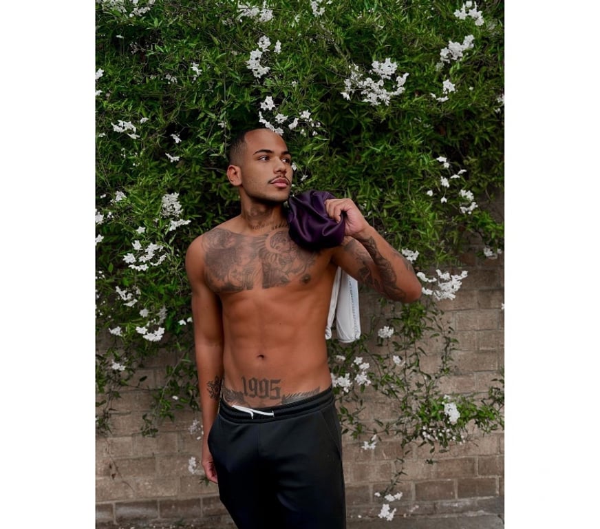  Gay massage Greater Manchester Manchester - Photos for 🔥 THEO BODY 🇧🇷 PARTY💎